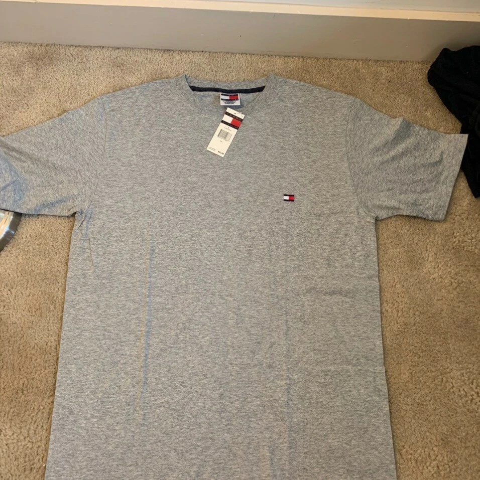 Tommy Hilfiger Grey Logo T-Shirt | eBay