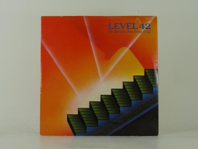 LEVEL 42 THE SUN GOES DOWN (LIVING IT UP) (33) 2 Track 7'' Single including Pictu