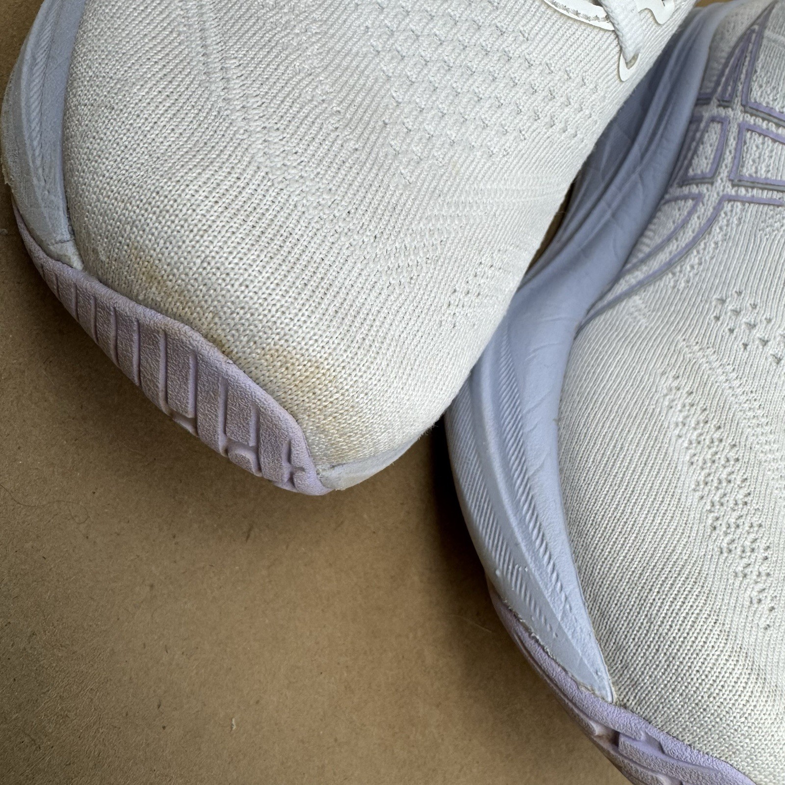 Asics Gel Nimbus 26 Womens Shoes Purple White Athletic Running Sneakers Size 9 thumbnail 4