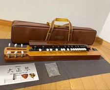 YAMAHA TH-10E Taishogoto Japanese Musical Instrument Auto Harp From Japan