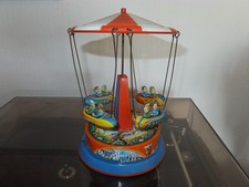 CAROUSSEL NAVETTES JOUET EN TÔLE MECANIQUE / HAUTEUR 19 CM /