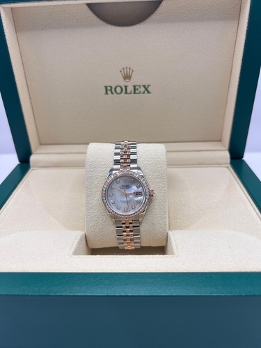2024 Rolex Datejust 31mm Ref. 278383RBR - MOP Dial - Diamond Bezel - Jubelee - Picture 1 of 5