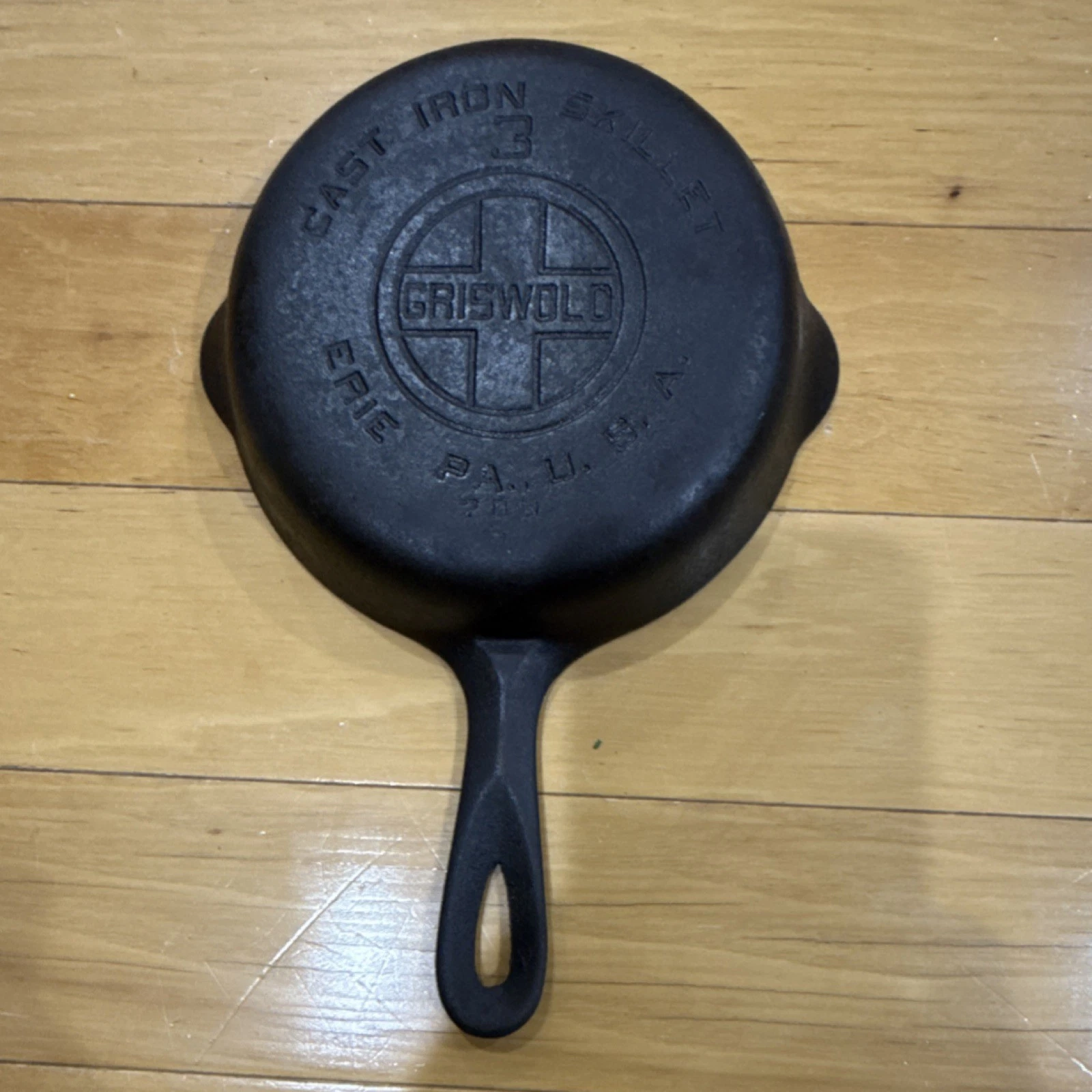 Griswold Cast Iron Round Black Frying Pan No. 3 709 E Erie PA Double Handle
