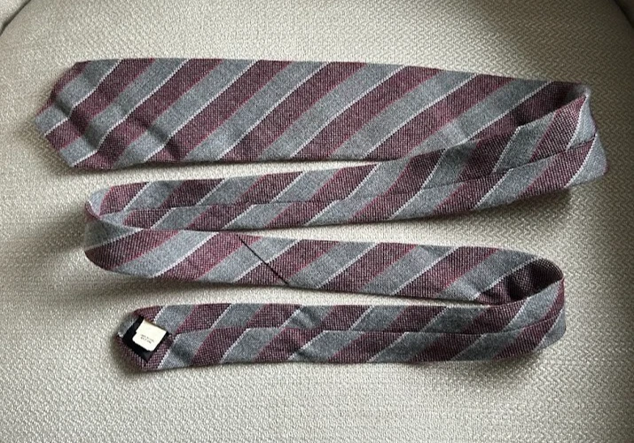 VTG REPP Regal Designer Collection Men Skinny Necktie 100% Acrylic - Image 4 of 4