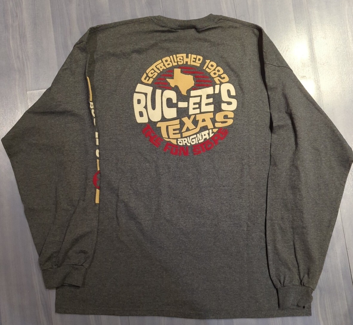 Bucee’s Long Sleeve Graphic Tshirt Size XXL Mens Gem
