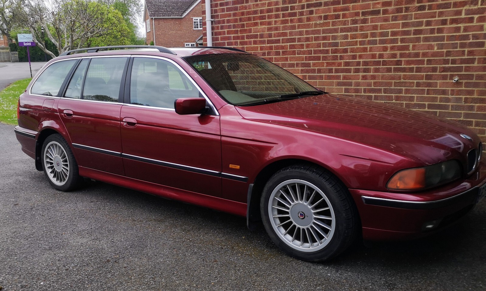 Image 1 - BMW 525tds - Estate Diesel - 1997