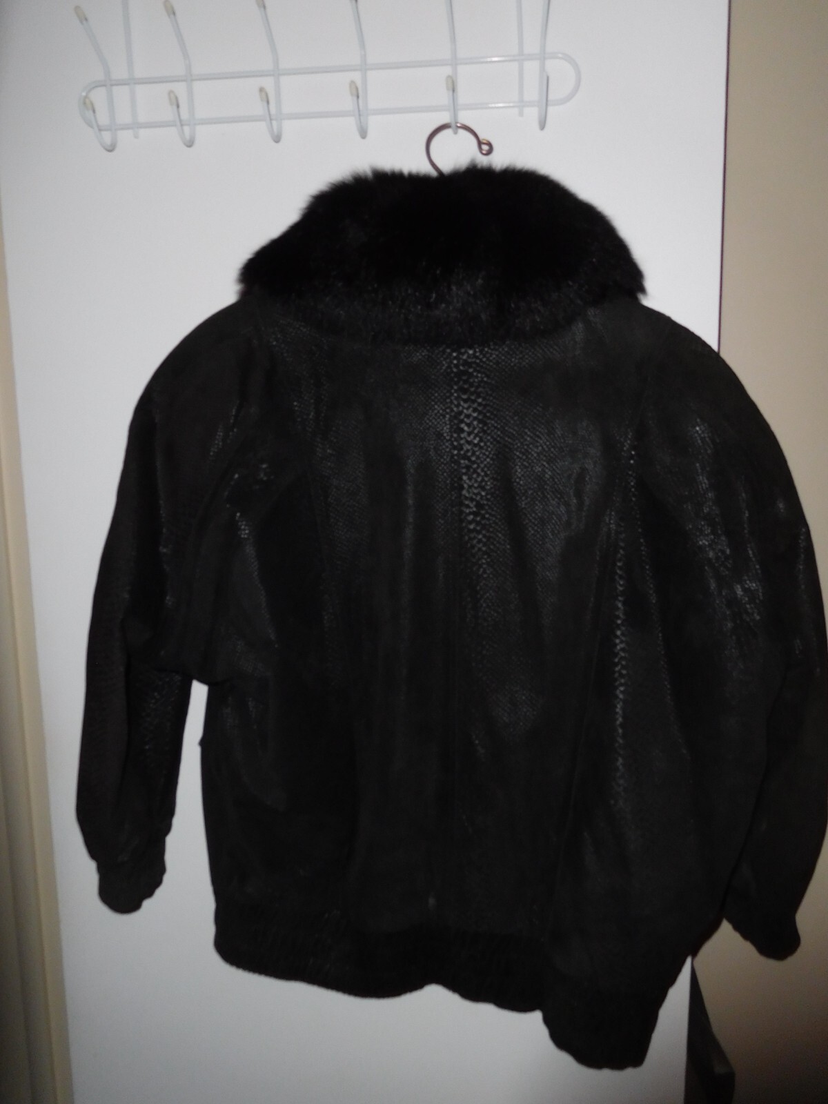 Leather Jacket Fox Collar Size Medium - image 3