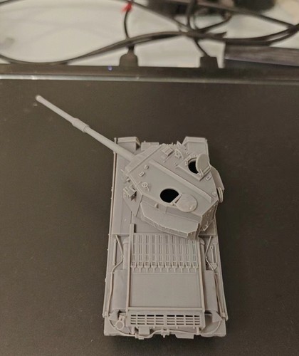 3D printed 1/72 UK FV4004 Conway tank unassembled model kit - Picture 4 of 6
