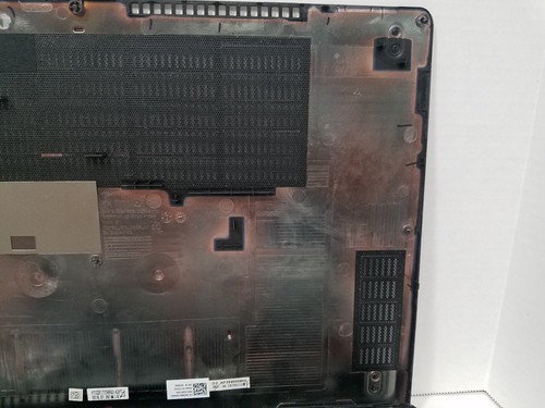 Dell Latitude 5590 Chassis 0NF94P 0R58R6 0RV800 0MT0G4 - Picture 9 of 20