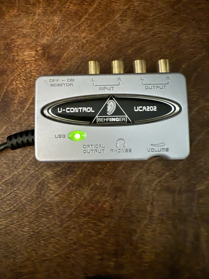 Behringer U-Control UCA-202 USB 2-Ch Stereo Audio Interface - Tested - Image 2 of 4