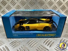 Slot car 1/32 Pagani Huayra Roadster BC Yellow SCALEXTRIC C4212 good condition