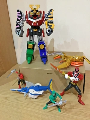 Bundle Power Rangers Samurai Toys - Megazord, Crab + Shark Zords, + Figures VGC - Image 1 of 4