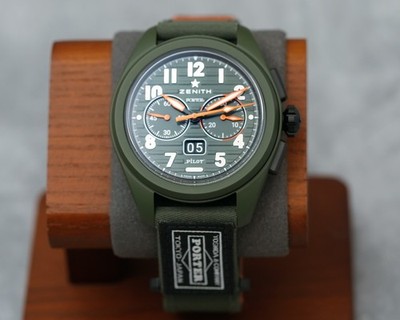 Zenith  Pilot Big Date Flyback Porter Green Ceramic 2024 Men Watch