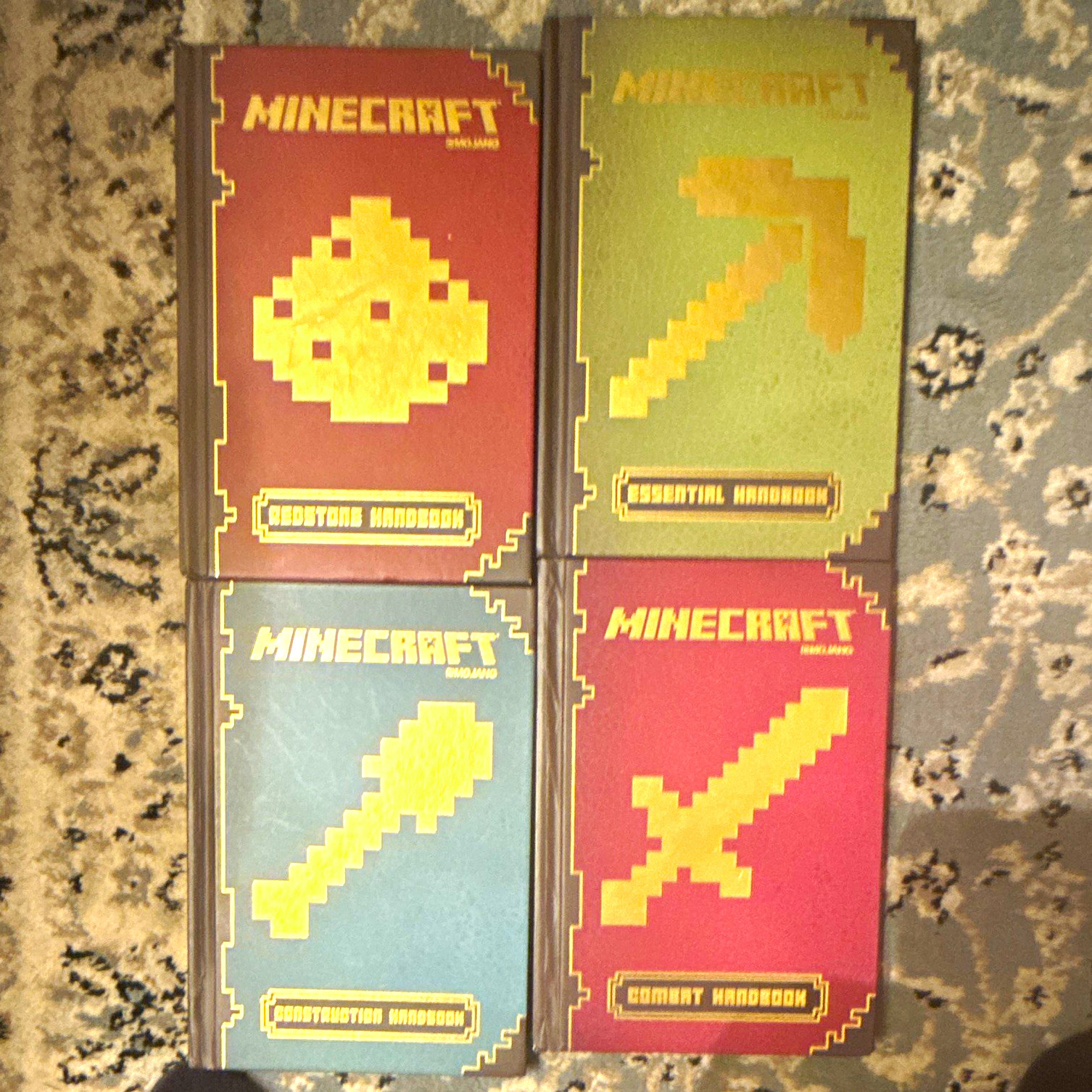 Minecraft Handbook Lot: Essential, Construction, Combat, Redstone