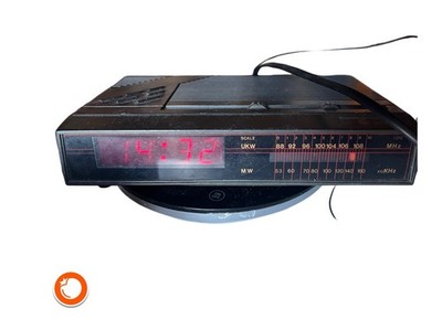 1970er ELTA digital Uhrenradio Alarm digitaler Wecker voll funktionsfähig LED 8W