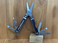 LEATHERMAN MICRA Gray Multi-Tool Knife Scissors USA SS 10 Tools EXCELLENT!
