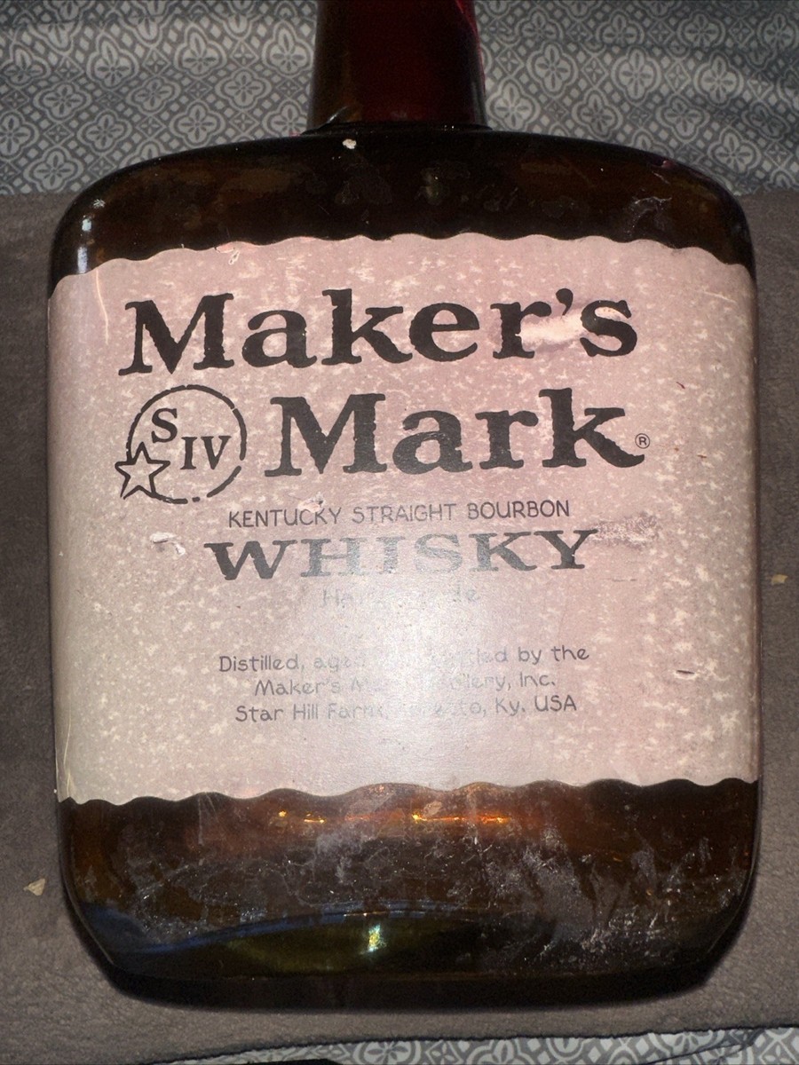 Makers Mark Bottle Bar Display Bourbon Whiskey Bottle & Cap Wax