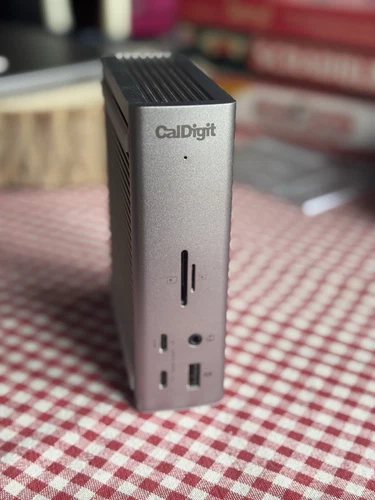 CalDigit TS4 Thunderbolt Station 4 Unboxed With Cables. 2.5G DisplayPort 98W
