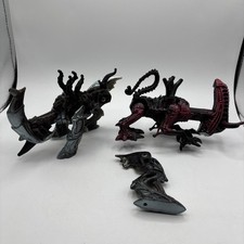 Kenner Aliens Rhino and bull  Loose Action Figures Broken