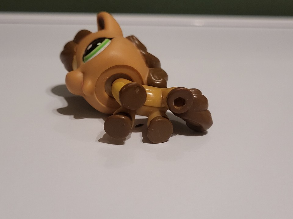 Littlest Pet Shop LPS Cheval 2264 – Figurine Hasbro D’occasion (chat ?)