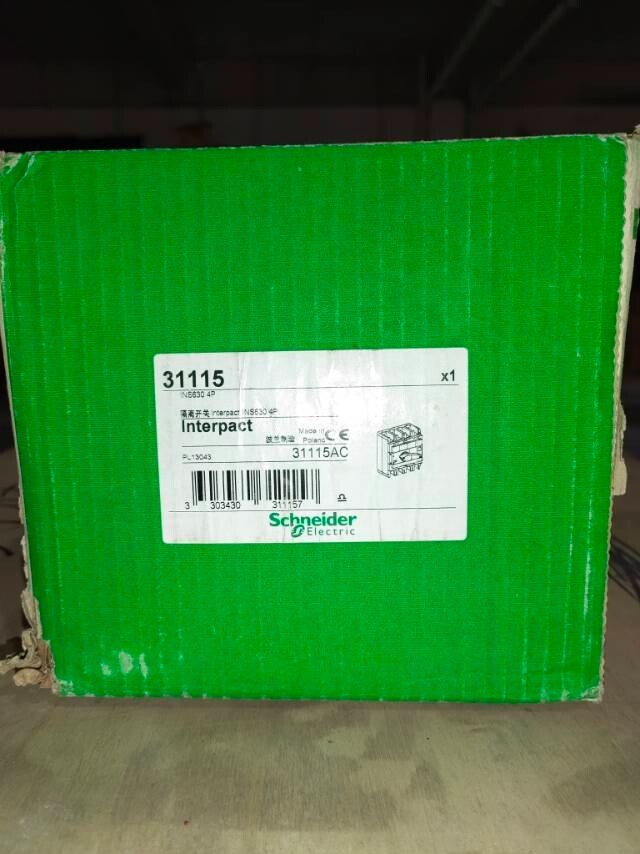 Brand new Schneider isolation switch/Load switch Compact INS630 4P 630A 31115