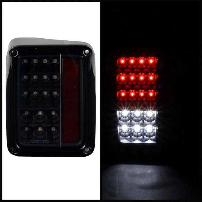Luces traseras LED negras Spyder 5070395 para Jeep Wrangler JK/JKU 2007-2018 Foto 3 de 4