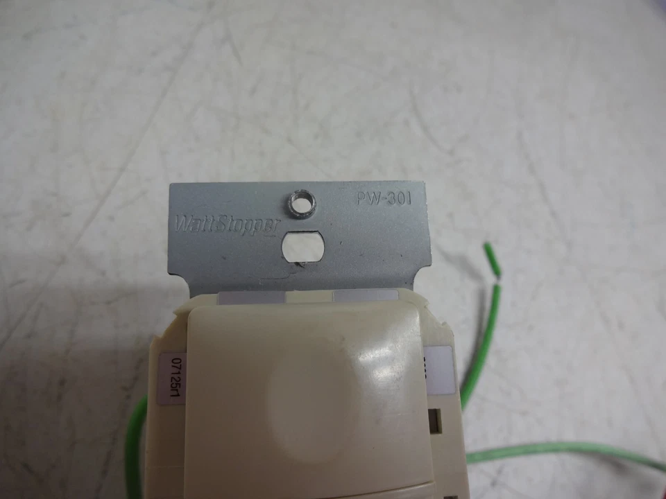 WattStopper PW-301-G Passive Infrared (PIR) Wall Switch Sensor - Image 3 of 4