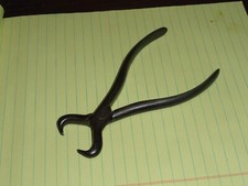 Vintage C.S. Osborne 6 Inch Cast Steel Pliers/Pinchers Leather Tool