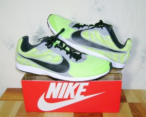 nike zoom racing road