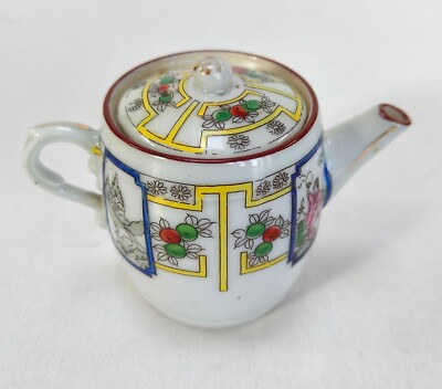 Vintage handbemalte Miniatur chinesische Teekanne mit Deckel. Seltenes Sammlerstück