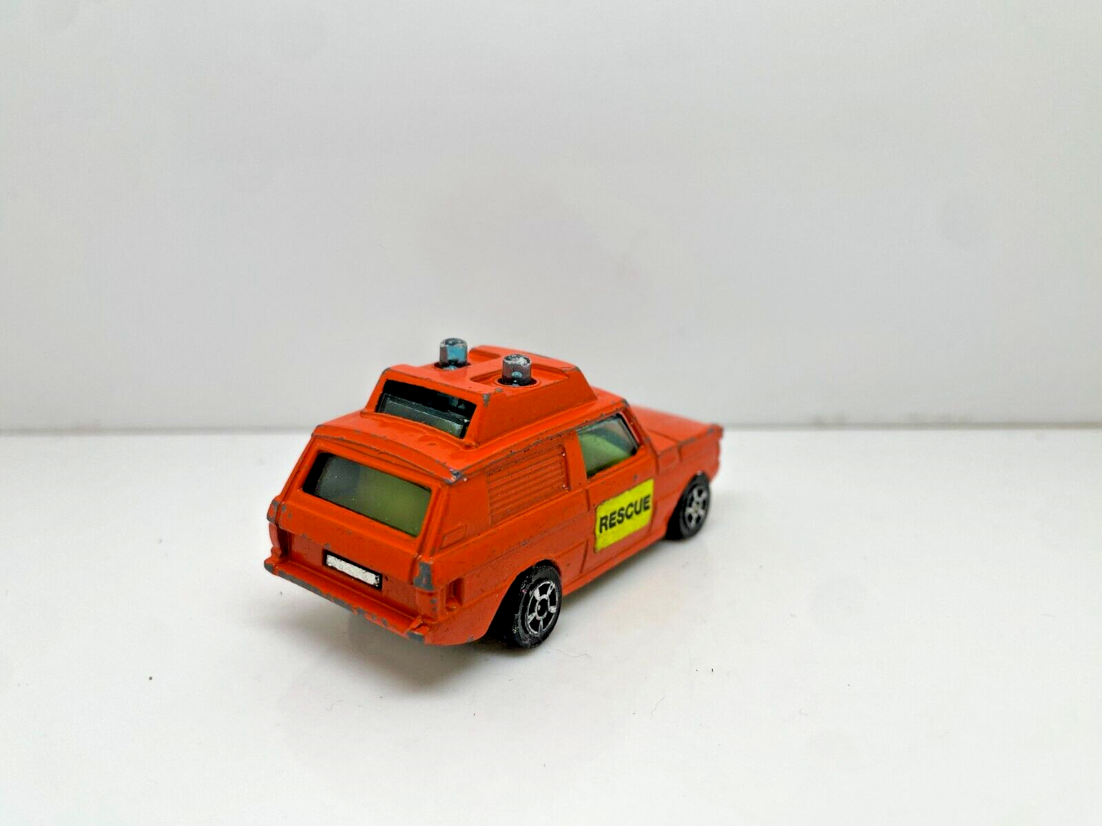 Picture 4 of 6