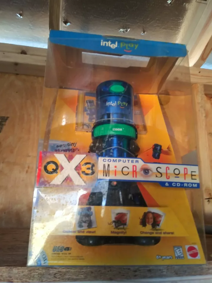 Azul digital: microscopio QX3 y CD-ROM Foto 2 de 3