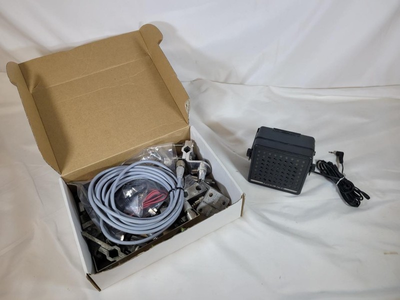 Lot of Assorted CB Radio Antenna Parts & Truck Spec TS-200 CB Speaker