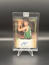 2025-26 Panini Signature Series Hugo Gonzalez Hardwood Graphs Auto #4/25 Celtics