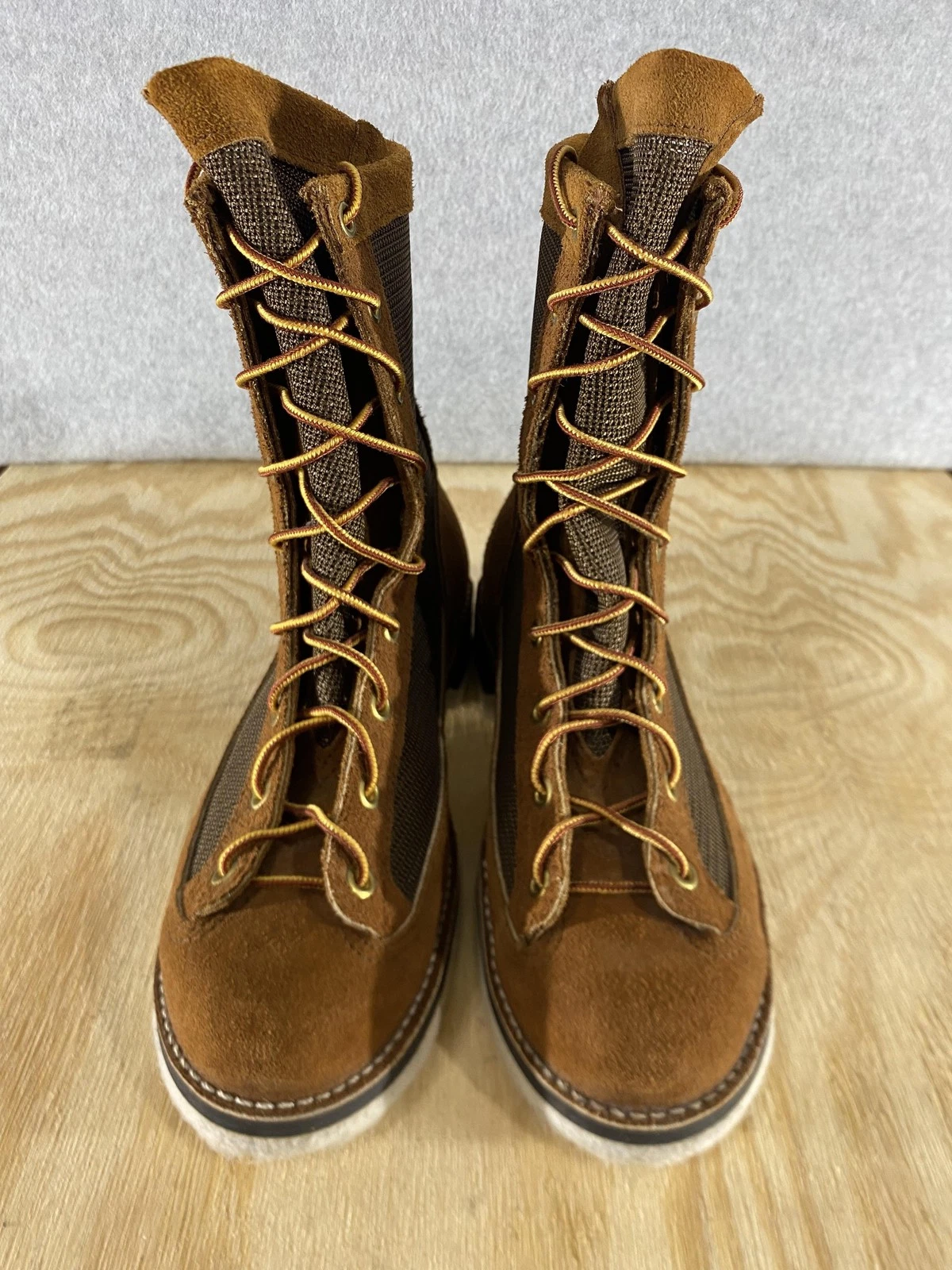 Danner Wading Boots Mens 6.5 River Gripper Felt Bottoms Mesh Suede Fishing USA
Opens in a new window