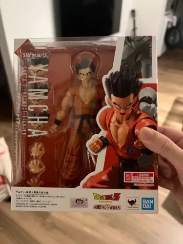 Bandai S.H. Figura de acción de juguete Figuarts Dragon Ball Z Yamcha SHF juguete en mano - Imagen 2 de 10