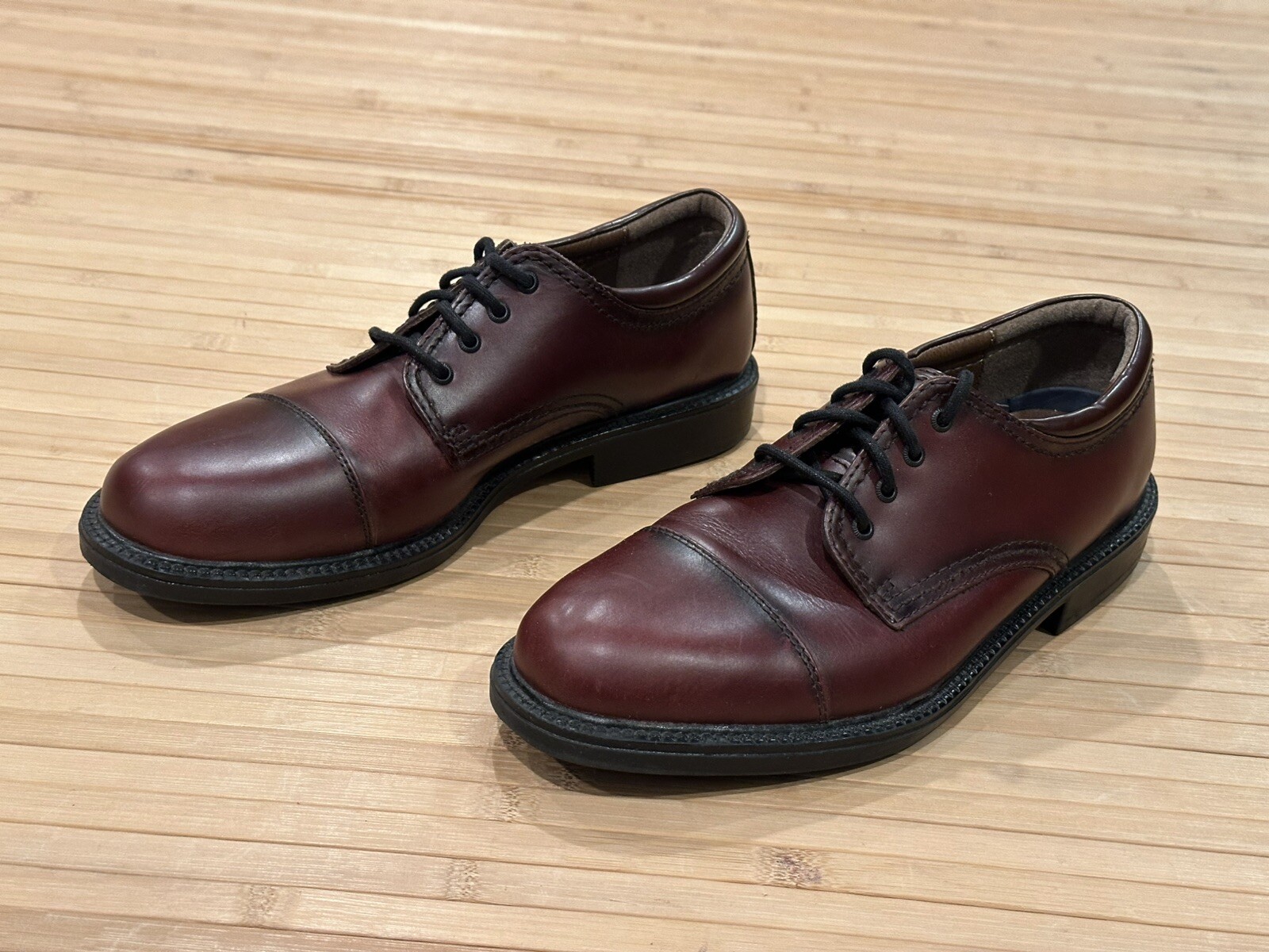 SAOLA Scarpe eleganti stringate Oxford Dockers Gordon da uomo taglia 8 M in pelle marrone 90 2219