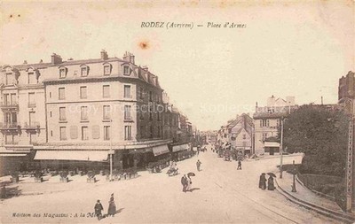 Rodez 12 Aveyron Place d'Armes
