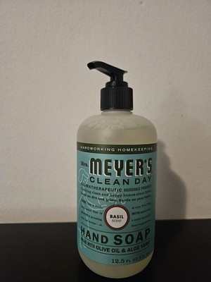 Mrs. Meyer*s Clean Day Hand Soap  Basil 12.5 fl. oz