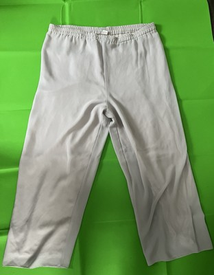 #ad Women’s Gray Pants $15.00