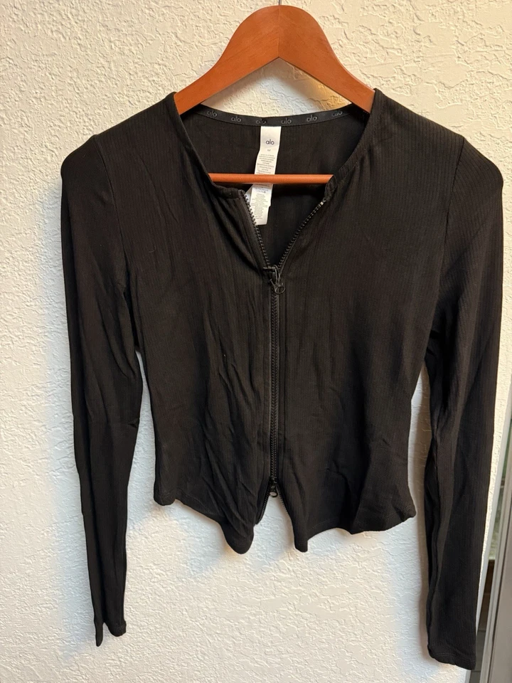Chaqueta Alo Yoga Negra Corta Doble Cremallera Talla Pequeña Foto 3 de 4