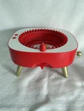 40-Needle Knitting Machine Hats & Scarves Hand & Auto FAO Schwarz Sew Much Fun