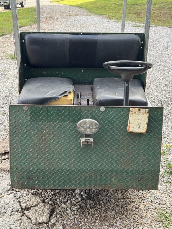 Taylor-Dunn Minute Miser Electric Utility Cart Green Flatbed