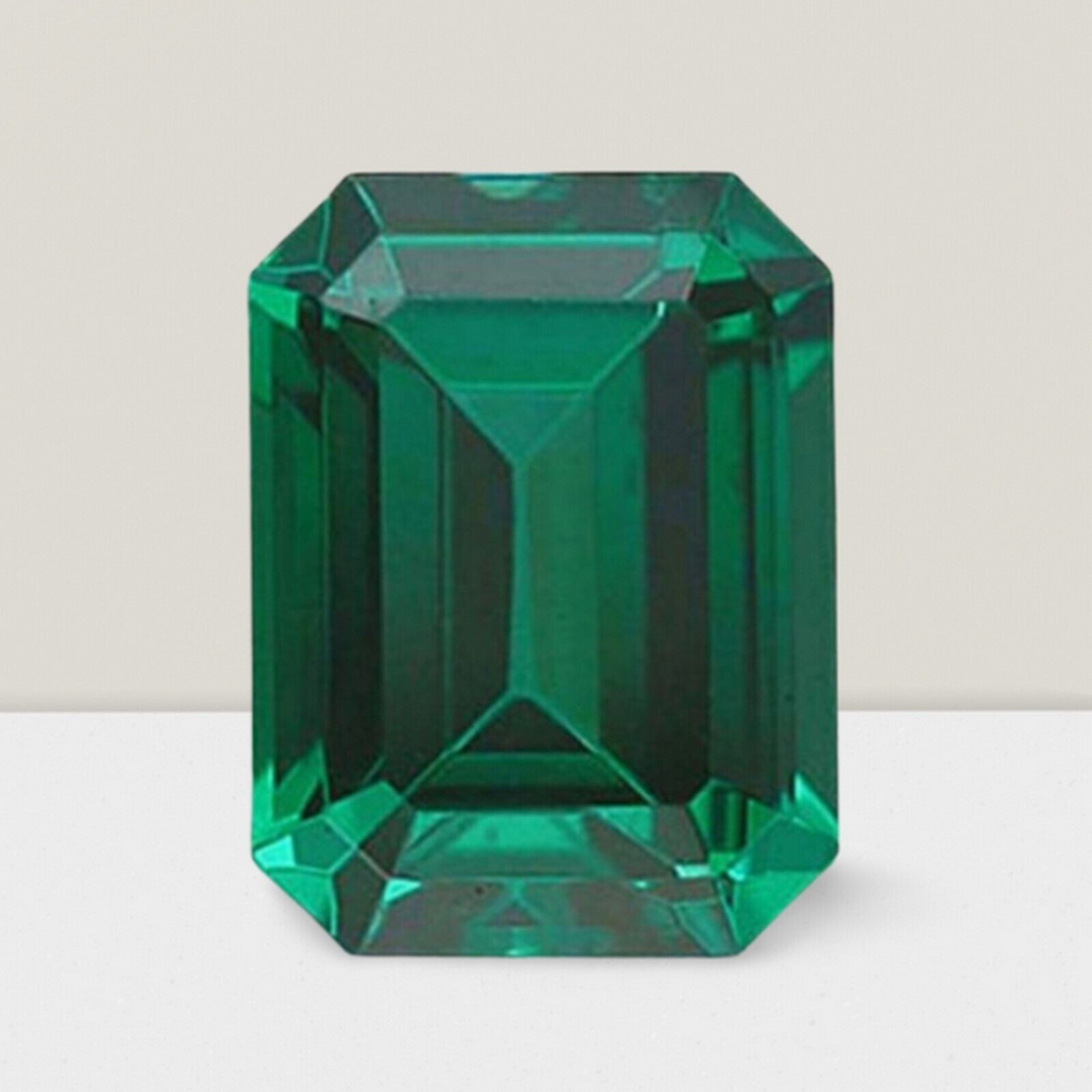 Emerald Octagon Cut Loose Gemstone 5.1 Carats 12x10mm VVS Quality  
