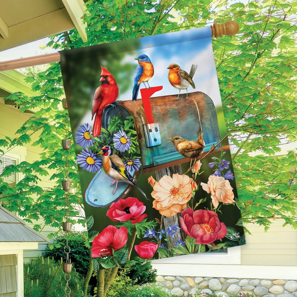 Pájaros y Buzón Casa de Primavera Bandera 28" x 40" Briarwood Lane Foto 3 de 4