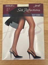 Hanes Silk Reflections Sheer Pantyhose Control Top Reinforced Toe Size AB Pearl