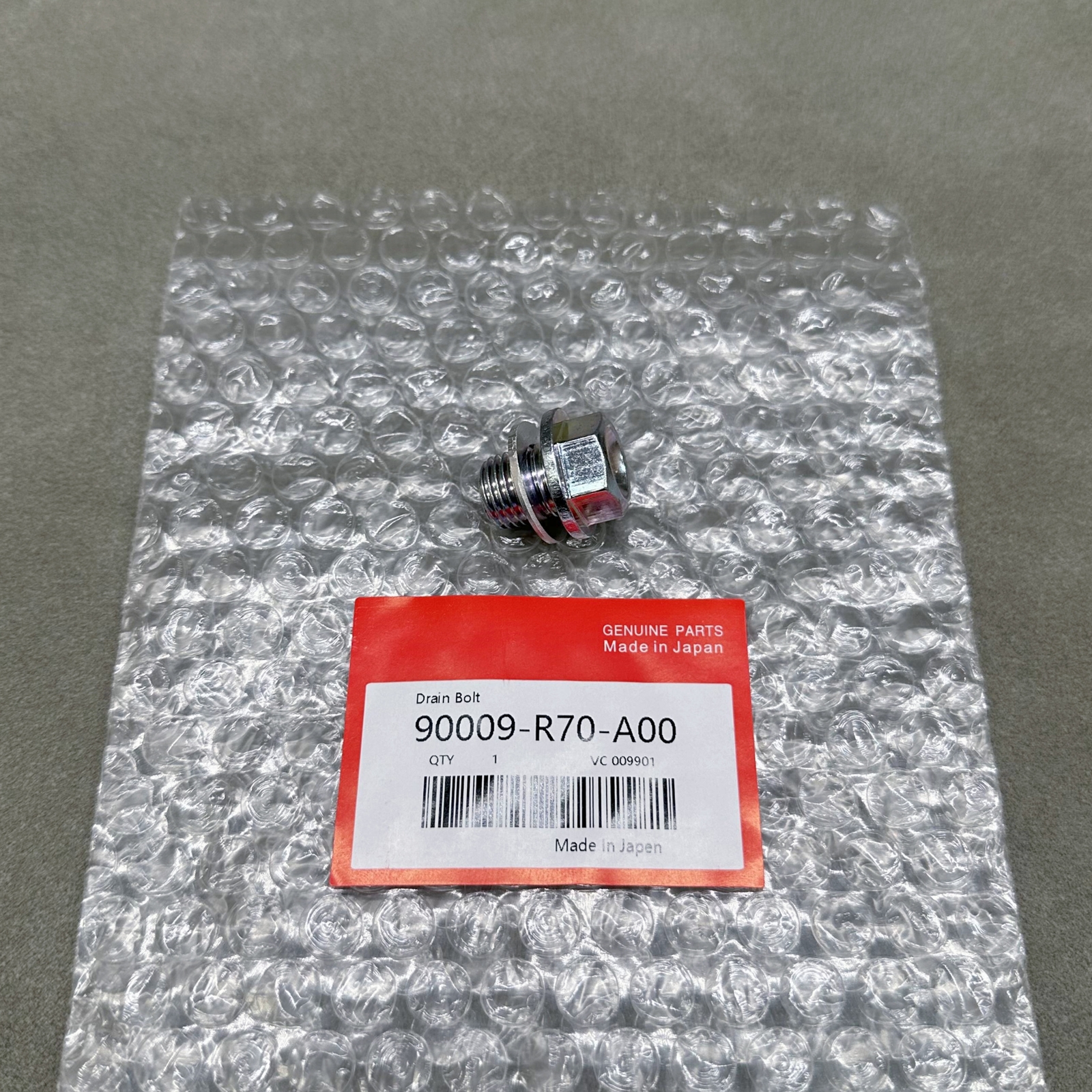 New For Honda/Acura Engine Oil Pan Drain Bolt Plug with Washer 90009-R70-A00