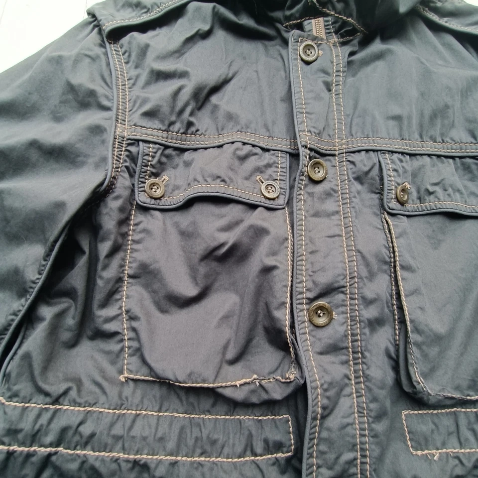 NICOLE FARHI  Man's Hooded COAT size MED-  COOL DESIGNER Coat - Cost over £350 - Image 4 of 4