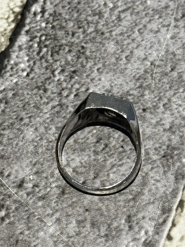 Vintage Onyx and Sterling Silver Men's Initial "L" Ring Size 8.75 - Picture 6 of 12