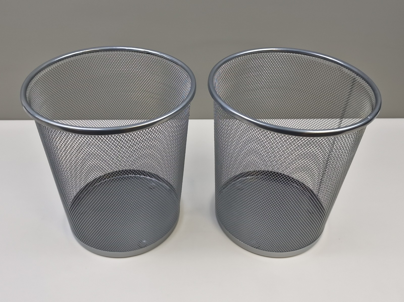 x2 Zuvo Circular Mesh Waste Paper Bin | Lightweight Waste Basket Garbage Can